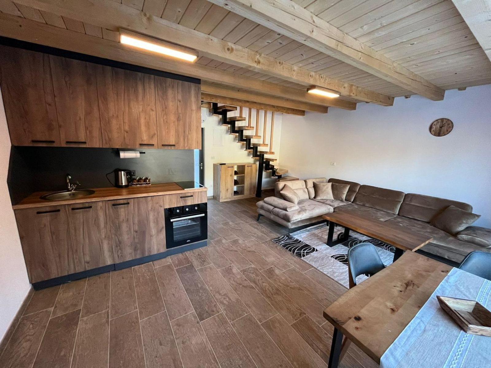 Bujtinat Lisa Apartman Boge Kültér fotó