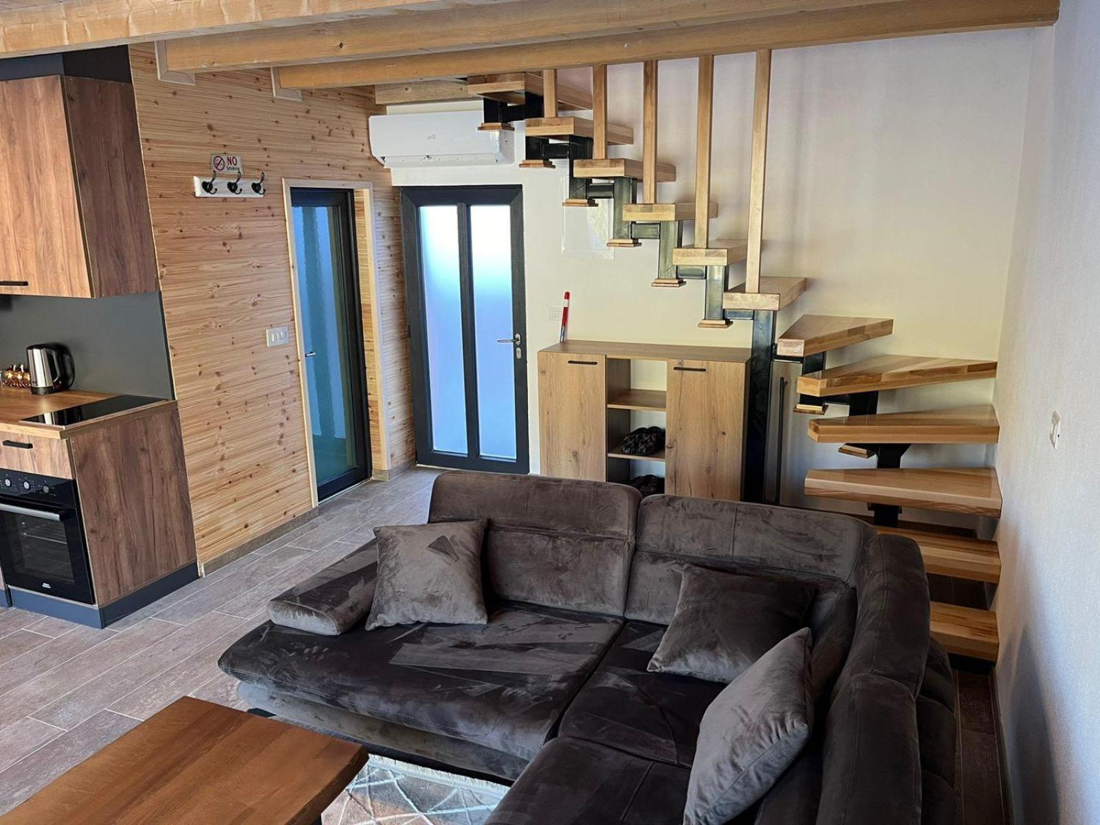 Bujtinat Lisa Apartman Boge Kültér fotó